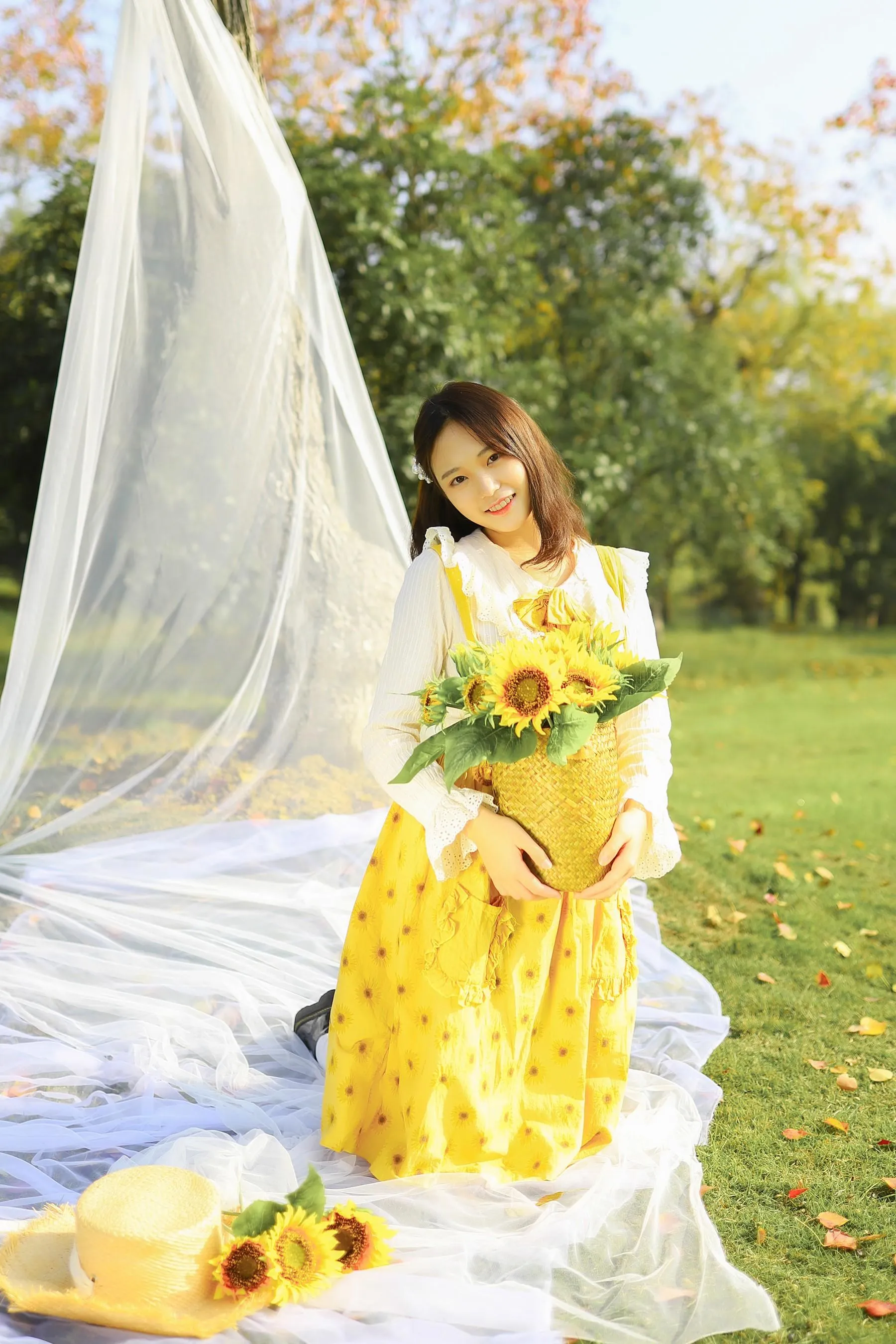 [YITUYU艺图语]2022.08.27 向阳而生 芊芊 [23P]插图5